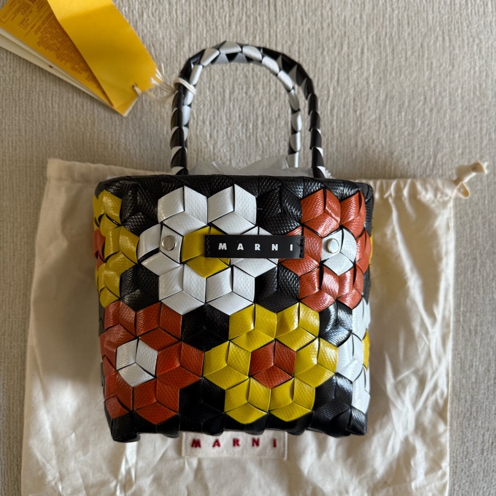 Marni Geometric Black, White, Yellow, and Orange woven Tote bag wicker purse - Picture 3 of 6